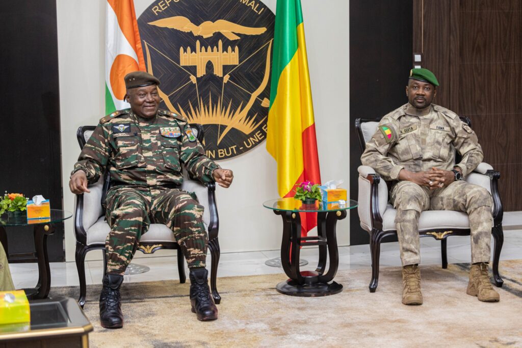 Le président nigérien remercie ses voisins du Mali et du Burkina Faso pour leur soutien infaillible