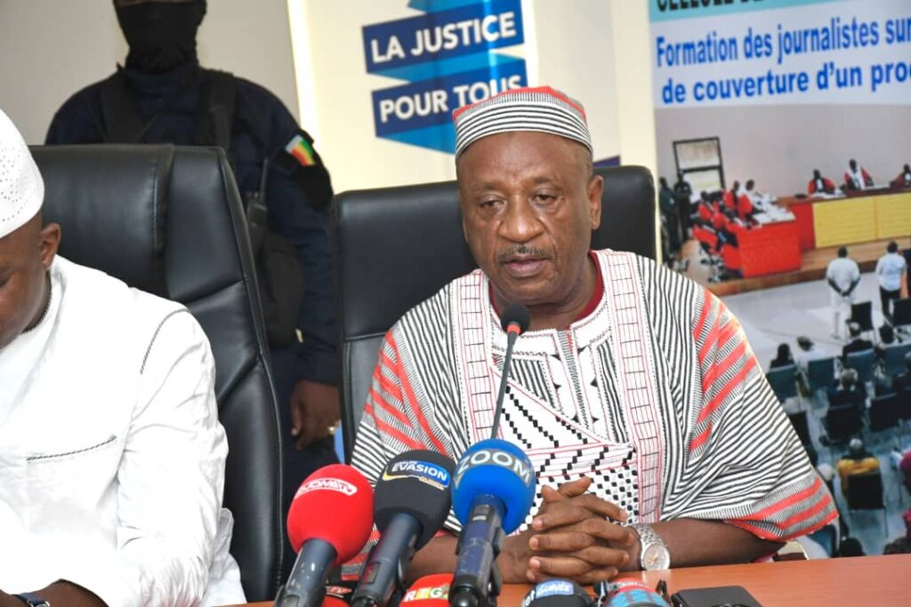 Clap de fin sur la formation des journalistes en matière de couverture d’un procès sensible