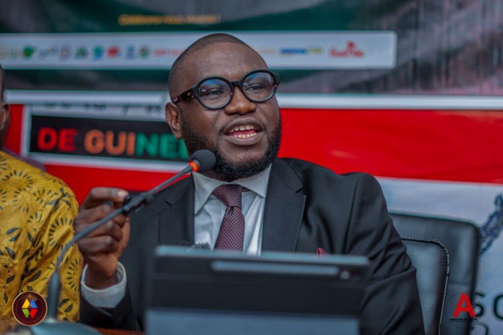 Cas des médias fermés en Guinée: Ce qu’a exactement dit le Commissaire Général Antoine Kourouma
