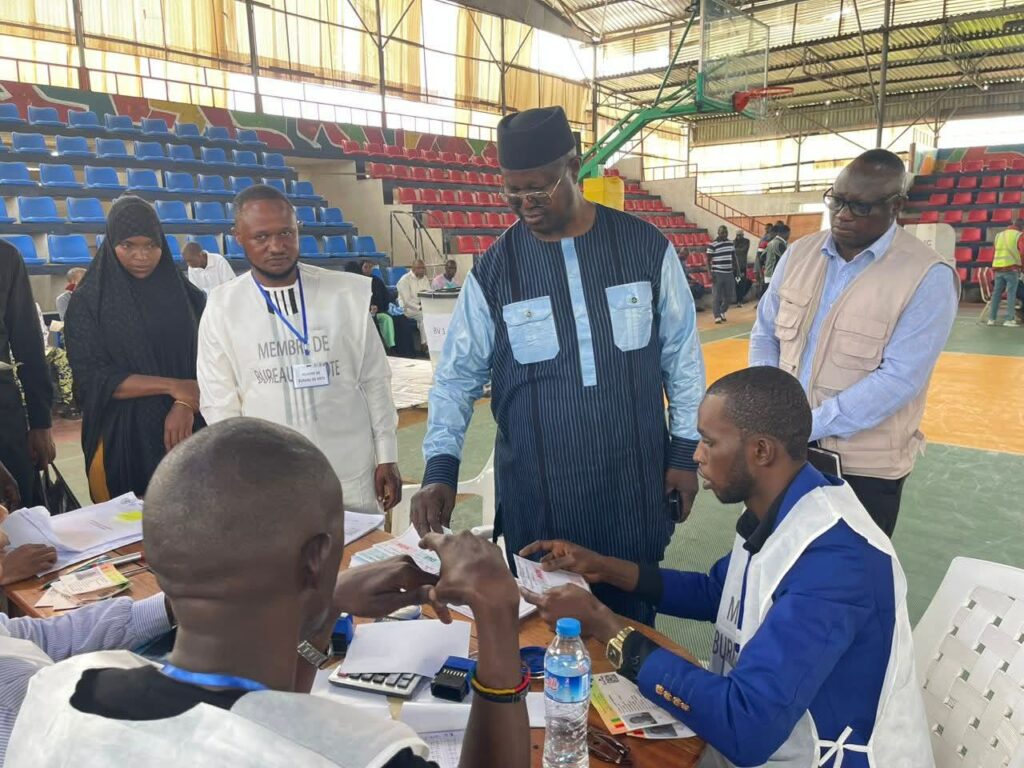 Élection Présidentielle Guinéenne au Libéria : le candidat Mamadi Doumbouya l’emporte avec 82,27% (Résultats provisoires)