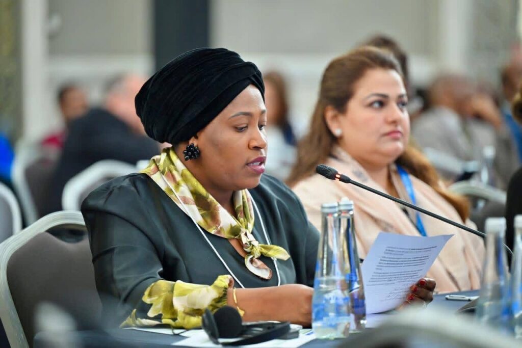 Forum des législateurs : Mme Fanta Conté représente honorablement la Guinée et la CEDEAO à Abou Dhabi…